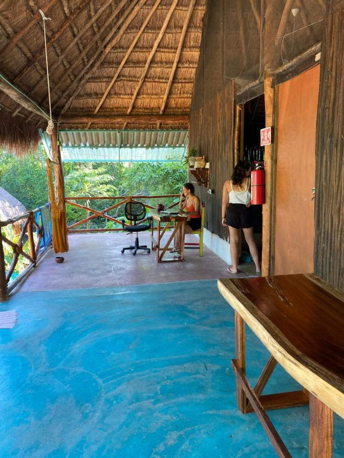 Malinche Cafe In Coba Tulum Lägenhet Exteriör bild